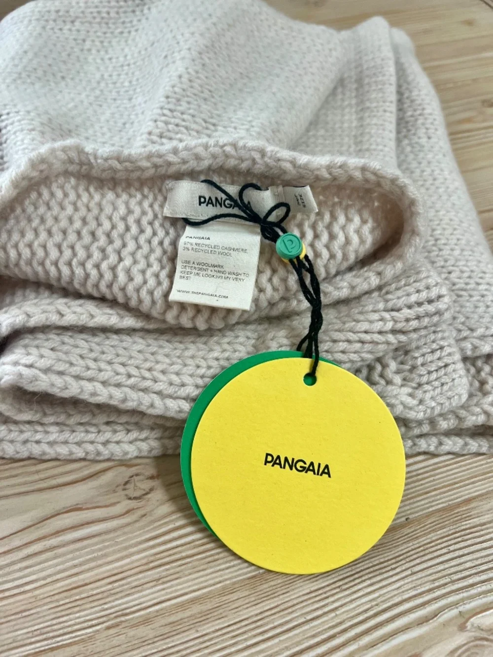 PANGAIA Cashmere Scarf Luxury Minimalist Unisex